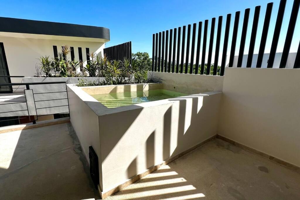 Spacious Penthouse With Pool Apartamento