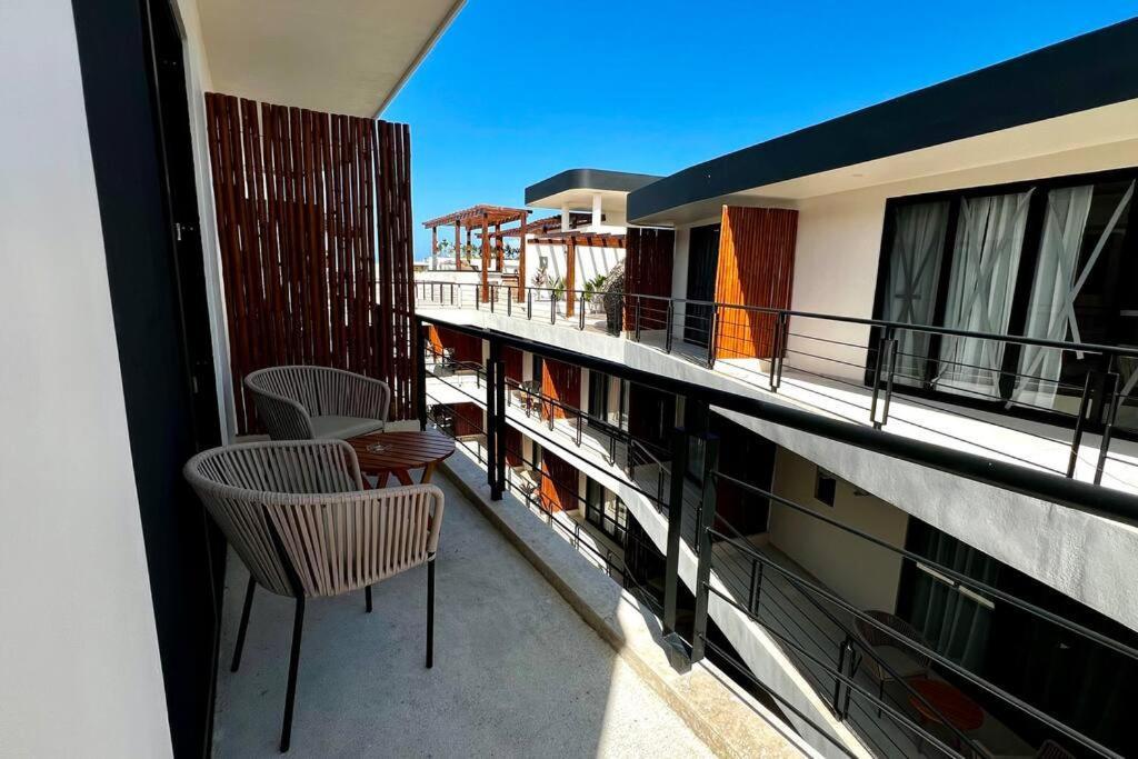 Spacious Penthouse With Pool Apartamento
